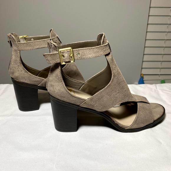 Fergalicious by Fergie Taupe Suede Marquette Open Toe Block Heeled Sandals-Sz 10 - Picture 5 of 10